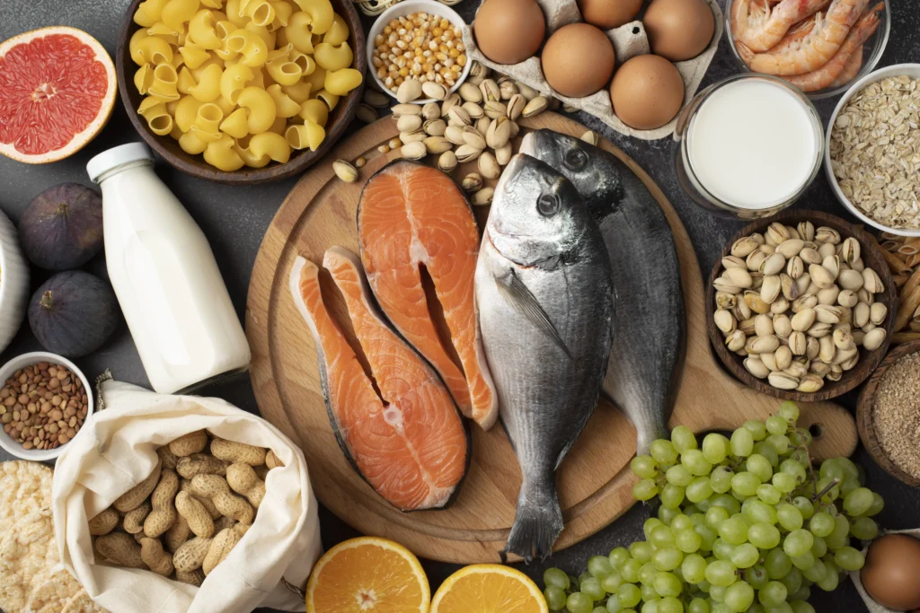 peixes como salmão são ricos em micronutrientes e macronutrientes essenciais para a vida.